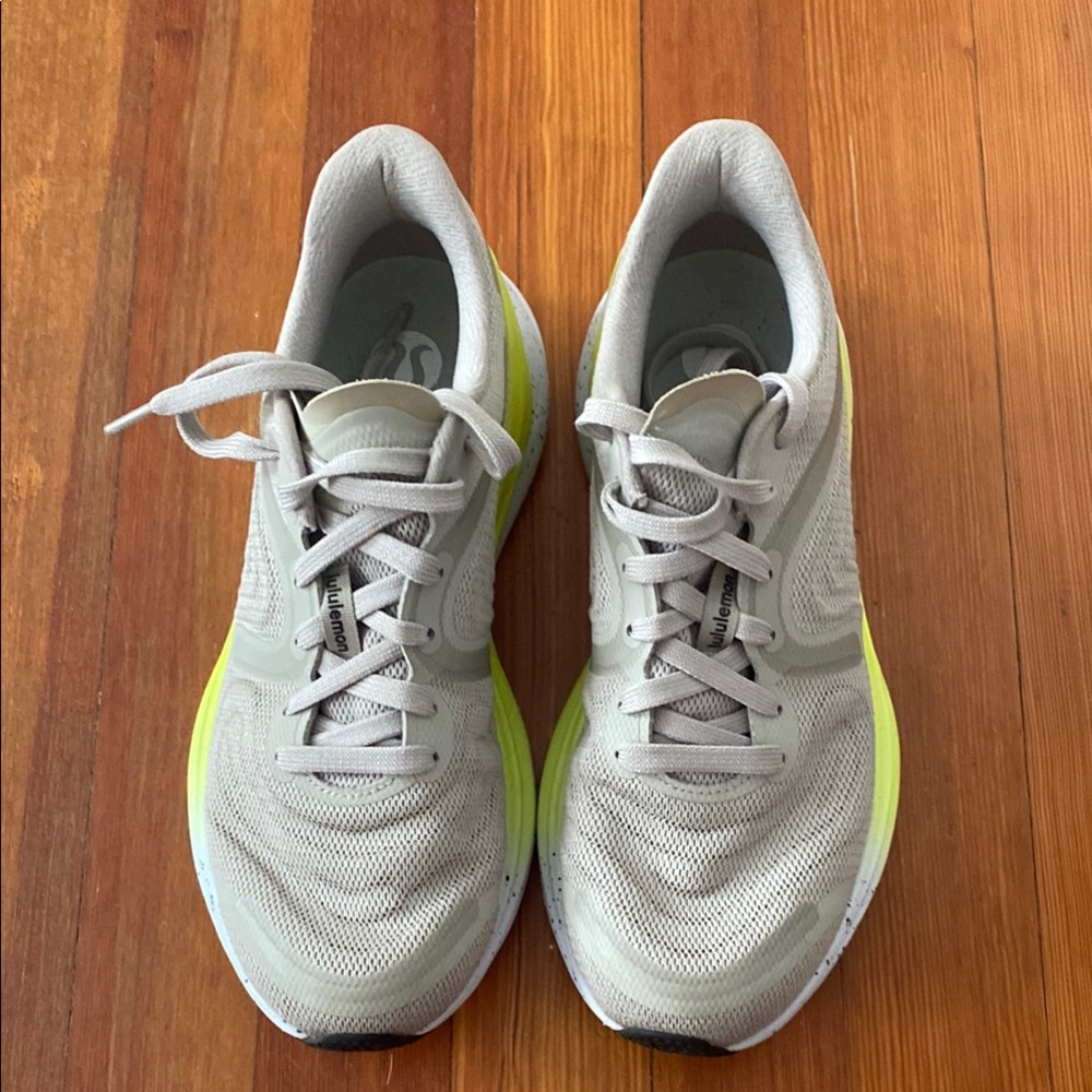 Lululemon Blissfeel 2 Running Shoe